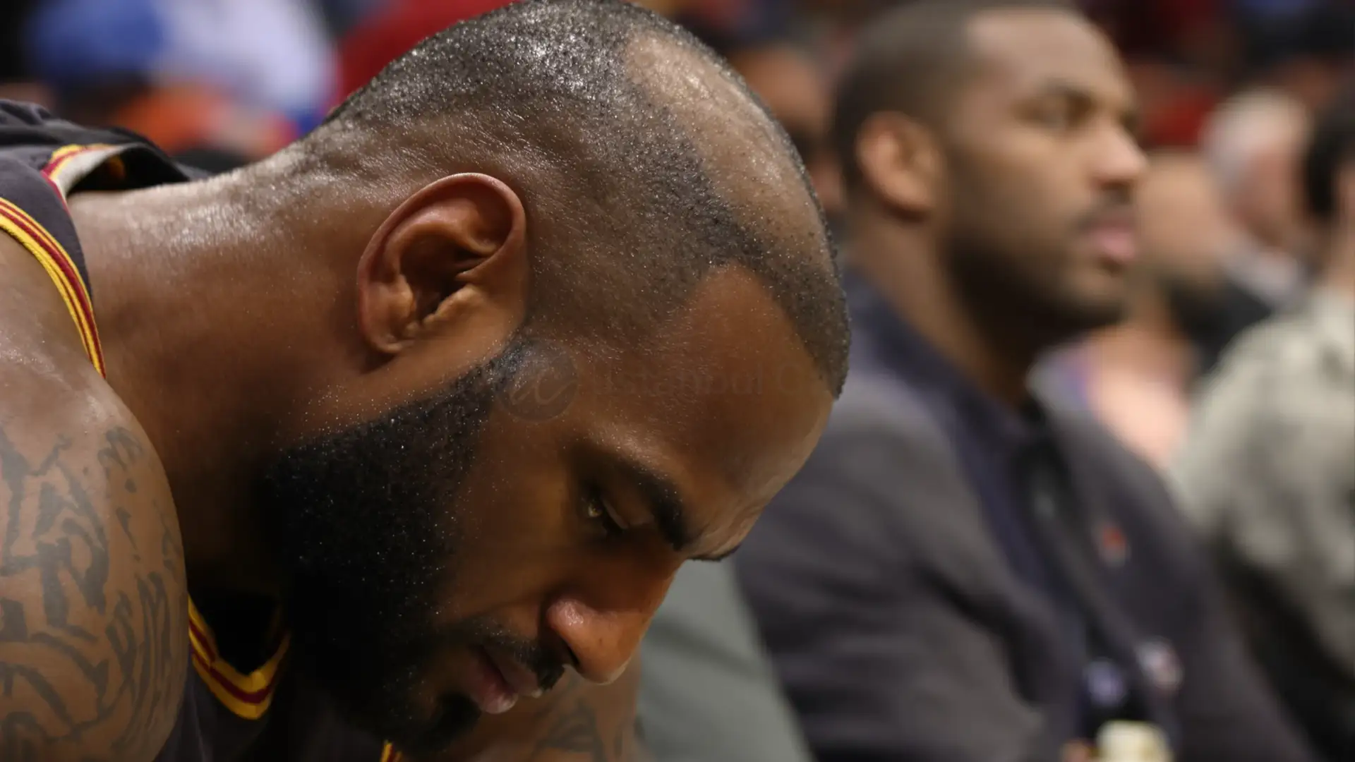 LeBron Calvo: La Verità sulla Sua Perdita di Capelli