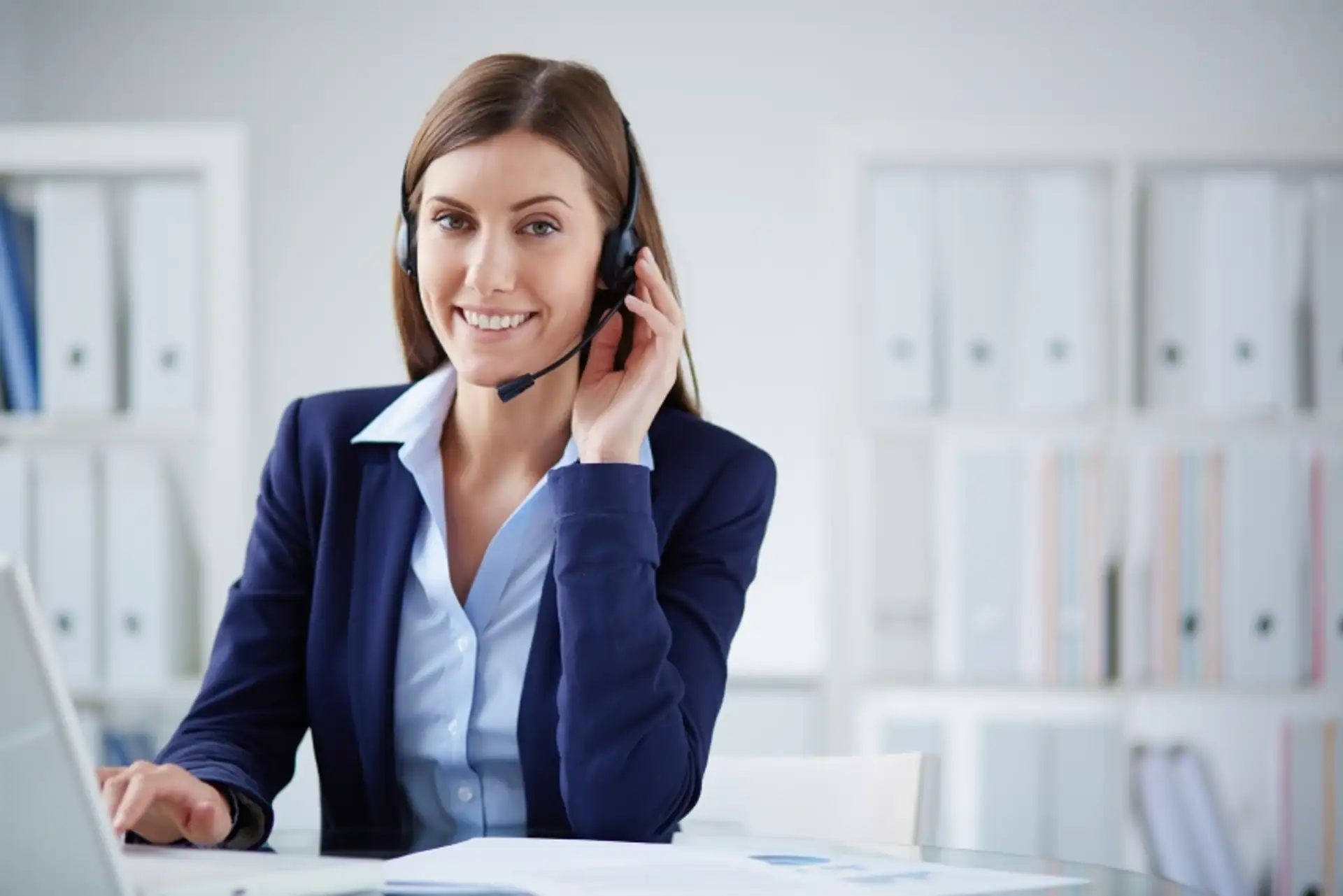 contact-us-estemoon